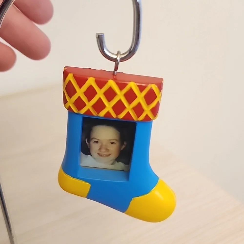 Holiday photo frame